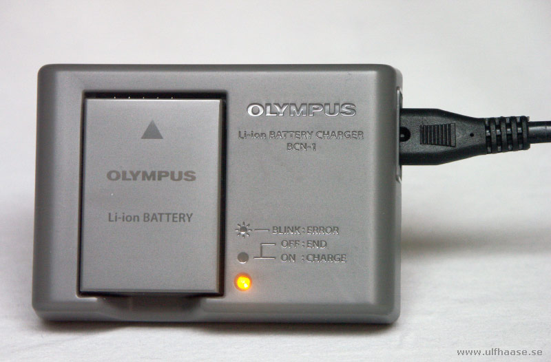 Olympus battery charger BCN-1