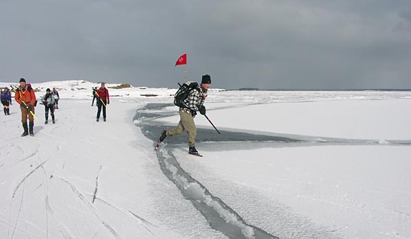 Ice skating on Yttre Hållsfjärden.