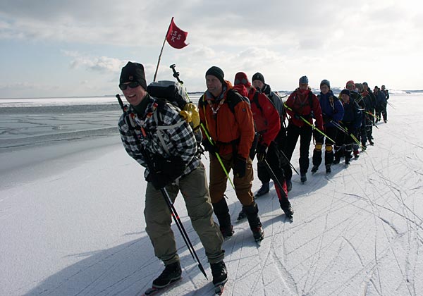 Ice skating on Yttre Hållsfjärden.