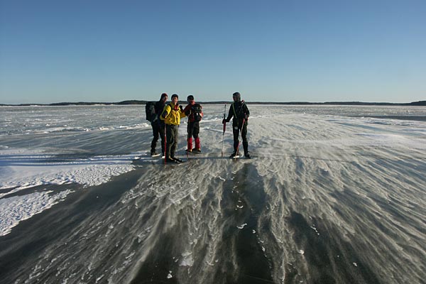 Lake Mälaren, ice skating.