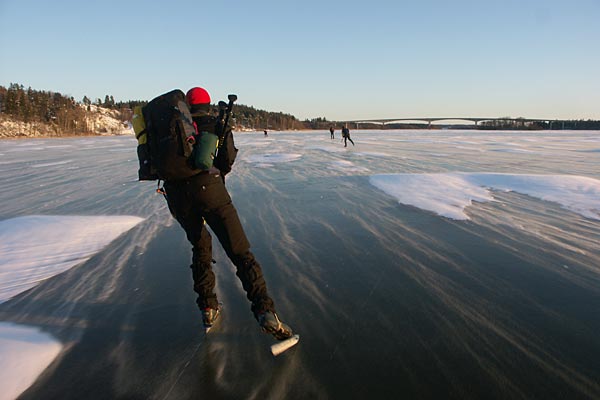 Lake Mälaren, ice skating.