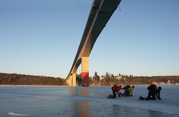 Lake Mälaren, ice skating.