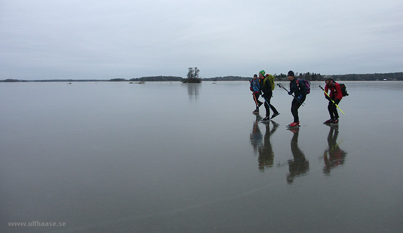 Ice skating on Lake Mälaren 2015.