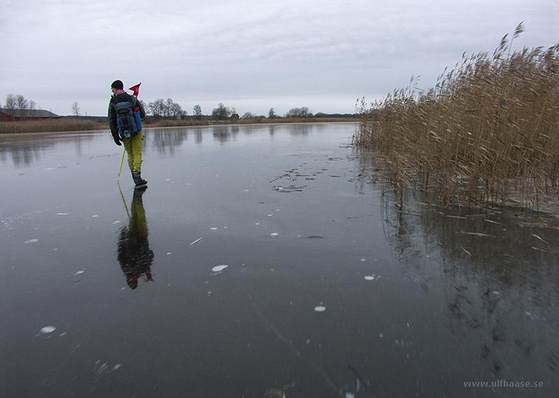 Ice skating on Arboga River/Arbogaån 2015.