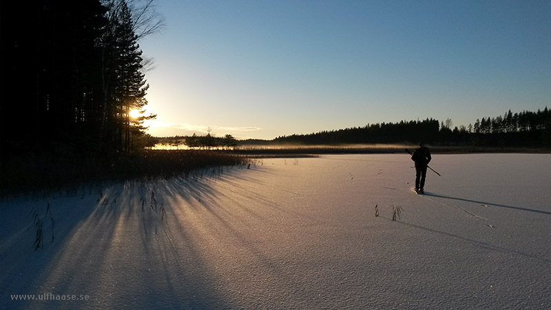 Ice skating on Lake Fjärden in Gästrikland