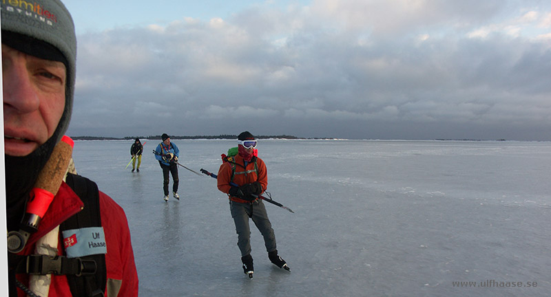 Ice skating in the Stockholm archipelago 2016.