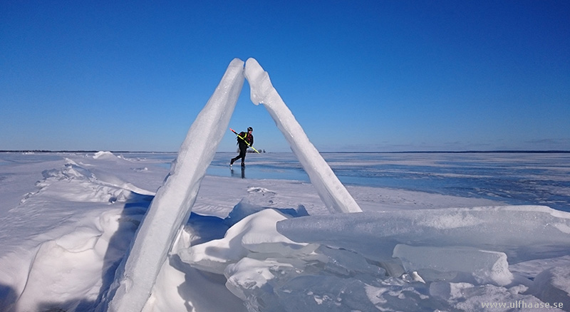 Ice skating on Lake Hjämaren.