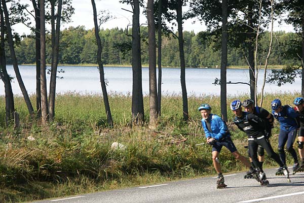 An autumn tour in Roslagen on inline skates.