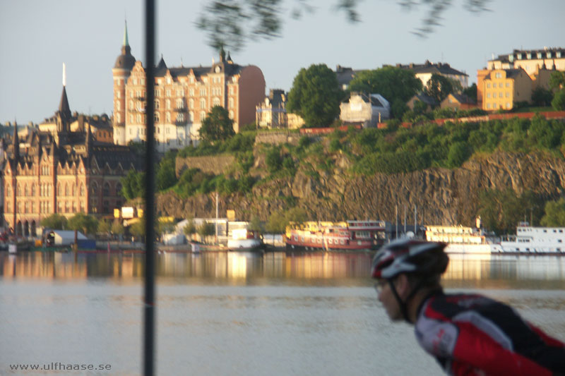 Morning skating on inlines in Stockholm.