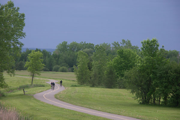 Ottawa River Pathway