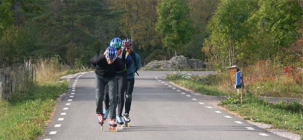 Inline skating on Gräsö.