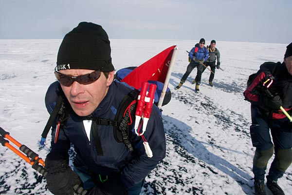 Vättern, ice skating 2006