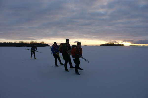 Lilla Mälarrundan, ice skating