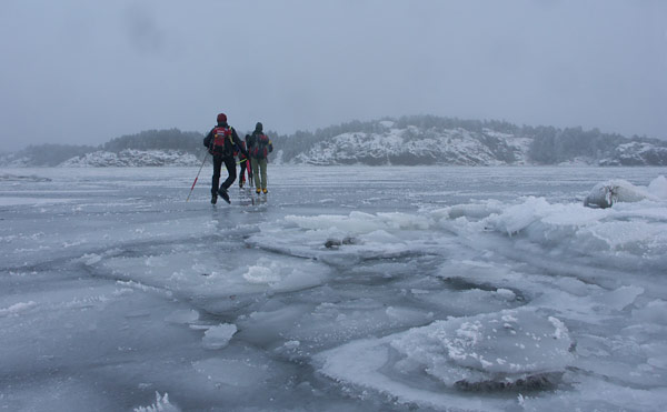 Ice skating in the Stockholm archipelago