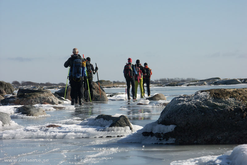 Ice skating in the Stockholm archipelago