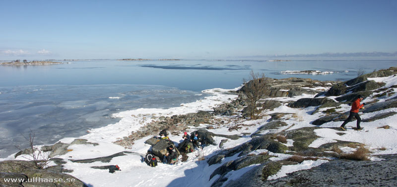 Ice skating in the Stockholm archipelago