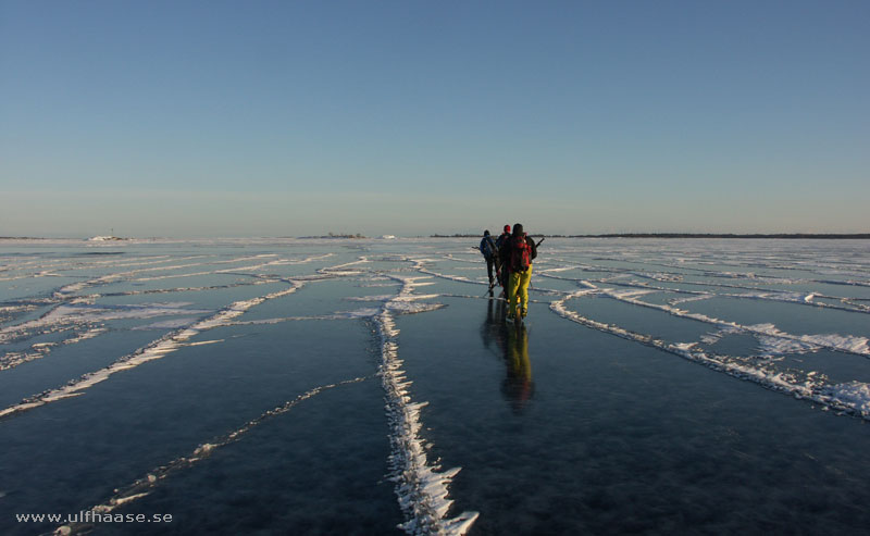 Ice skating in the Stockholm archipelago