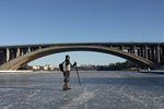 Tranebergsbron. Morning skate on ice in Stockholm city. (Photo: me)