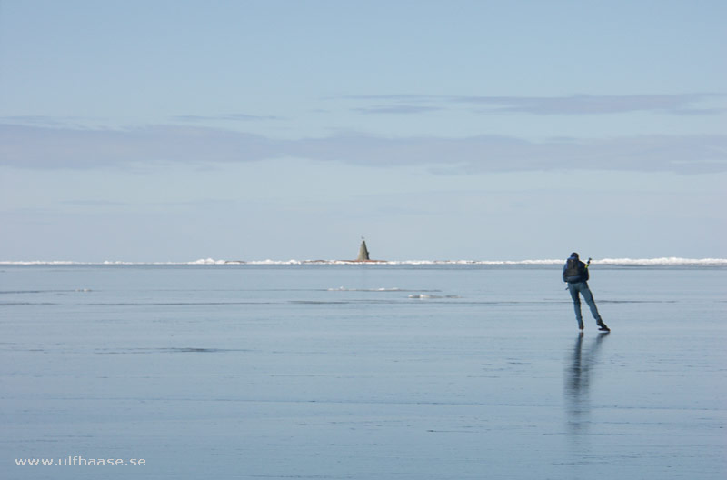 Vänern, ice skating 2013