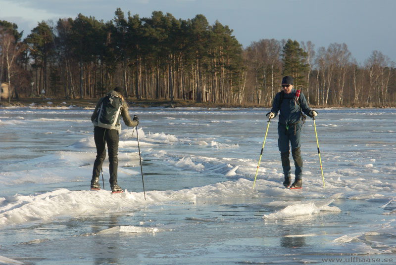 Vänern, ice skating 2013