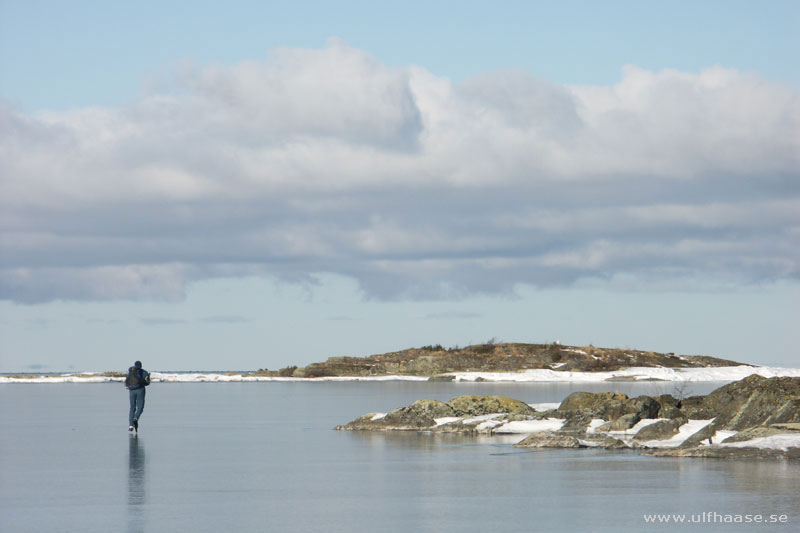 Vänern, ice skating 2013