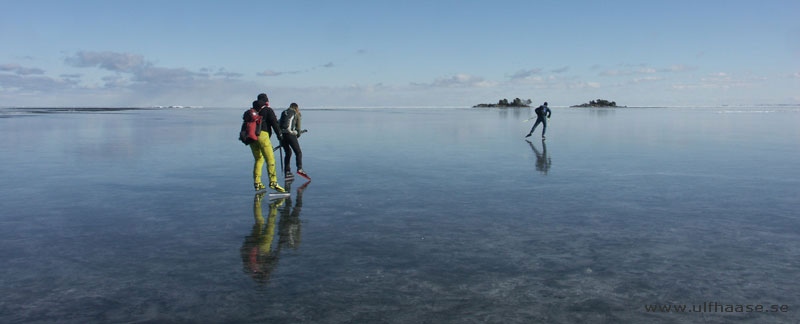 Vänern, ice skating 2013