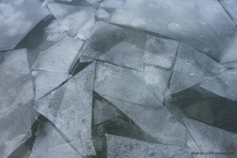 Vänern, ice skating 2013