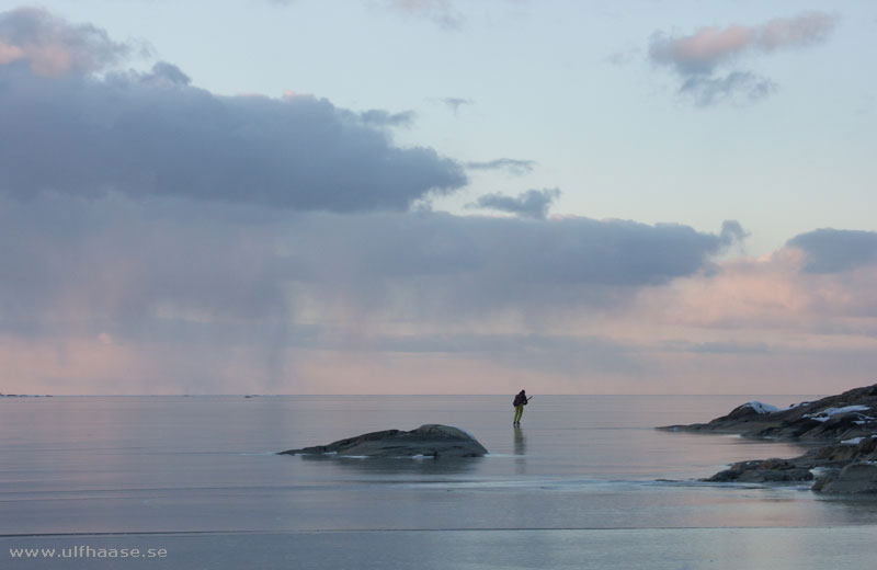 Vänern, ice skating 2013