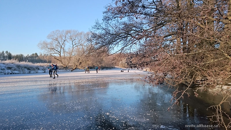 Ice skating on lake Mälaren 2014.