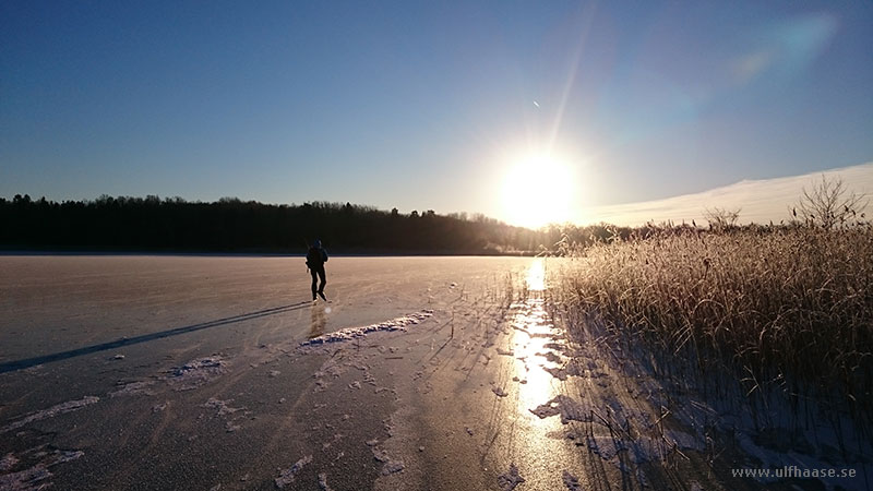 Ice skating on lake Mälaren 2014.