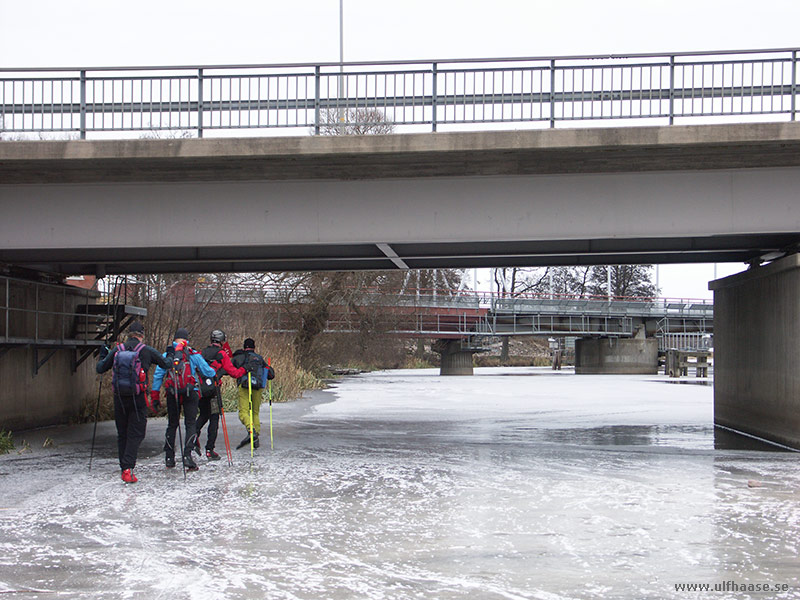 Ice skating on Arboga River/Arbogaån 2015.