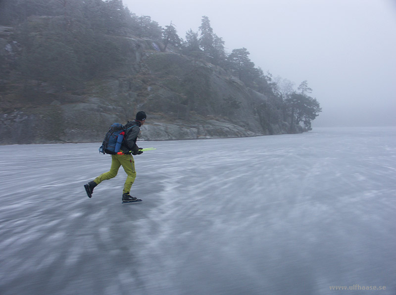 Ice skating in the Stockholm area, 2015.