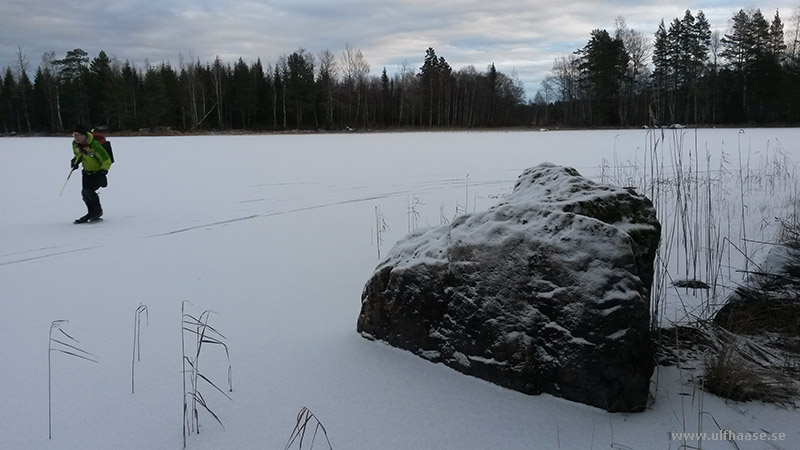 Ice skating on Lake Fjärden in Gästrikland