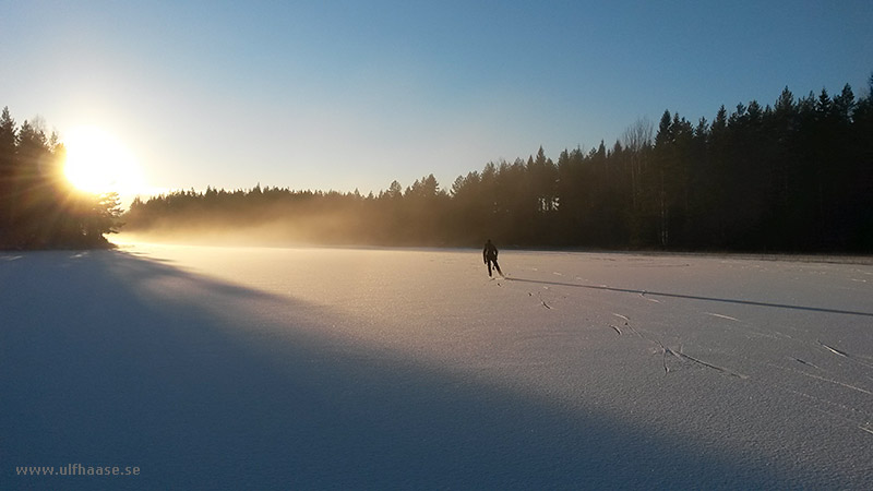 Ice skating on Lake Fjärden in Gästrikland