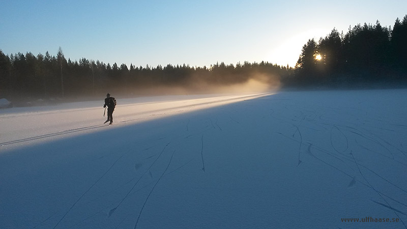 Ice skating on Lake Fjärden in Gästrikland