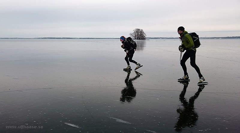 Ice skating on Lake Mälaren 2016.