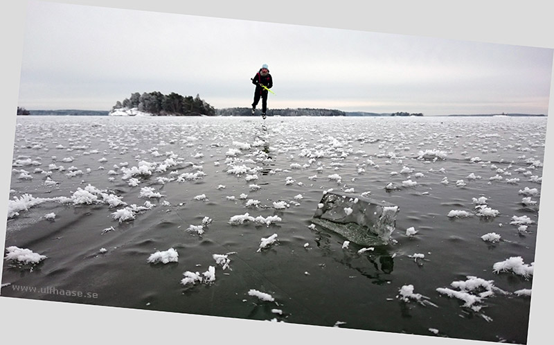 Ice skating on Lake Mälaren 2016.