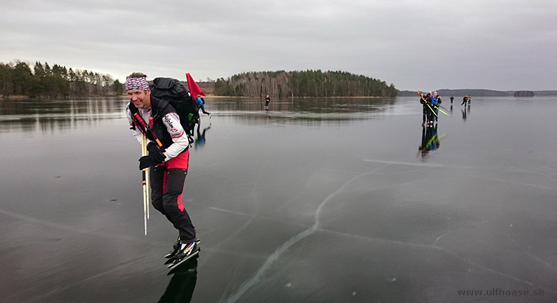 Ice skating on lake Lidsjön 2016.