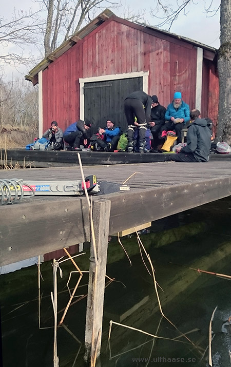 Ice skating on lake Båven 2016.