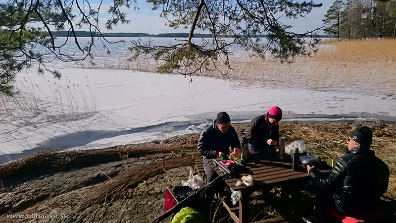 Ice skating on lake Yngaren 2016.