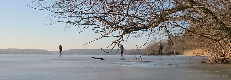 Ice skating on Lake Mälaren, March 2016.