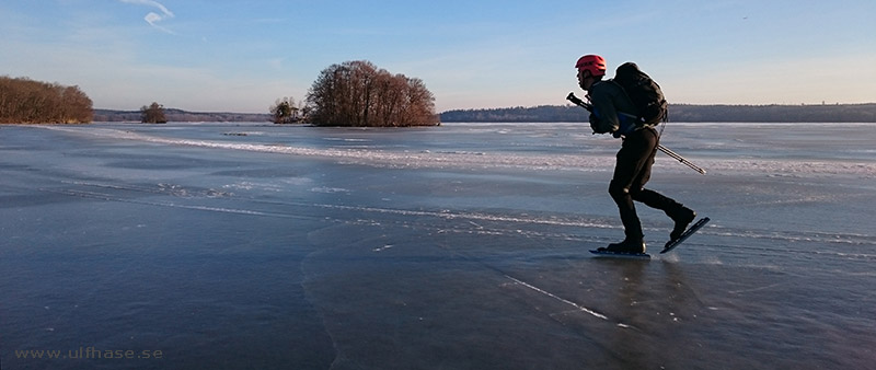 Ice skating on Lake Mälaren, March 2016.