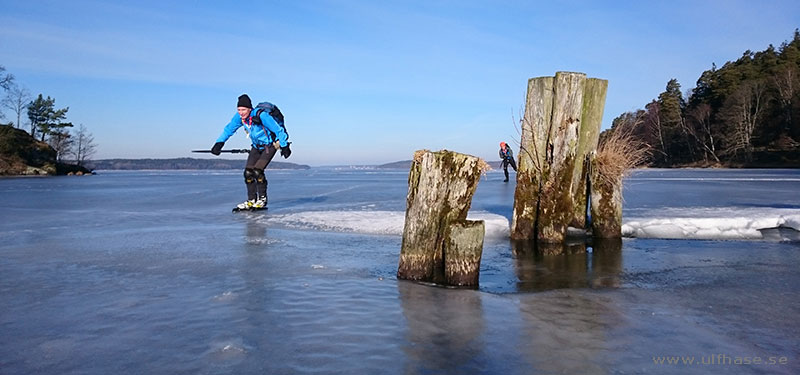 Ice skating on Lake Mälaren, March 2016.