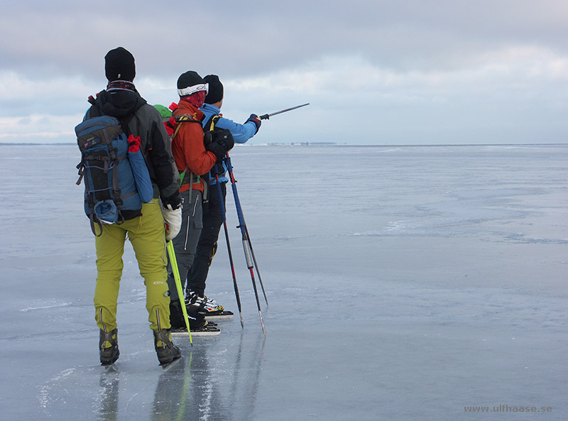 Ice skating in the Stockholm archipelago 2016.