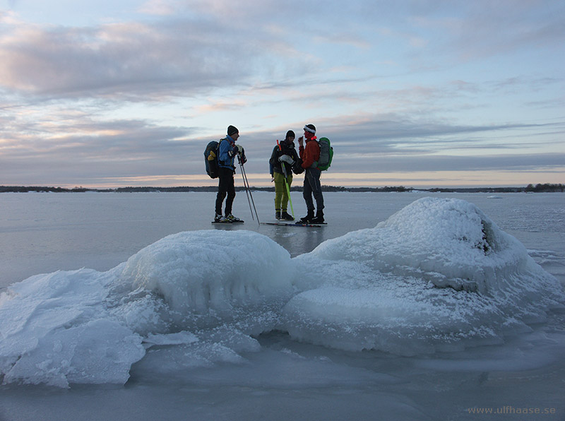 Ice skating in the Stockholm archipelago 2016.