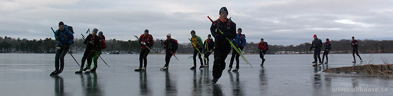 Stora Båvenrundan, ice skating.