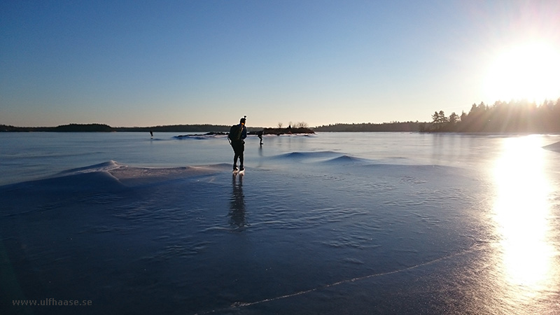 Ice skating in the Stockholm archipelago, Singöfjärden and Galtfjärden.