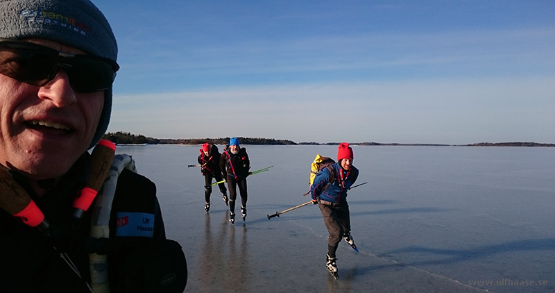 Ice skating in the Stockholm archipelago, Singöfjärden and Galtfjärden.