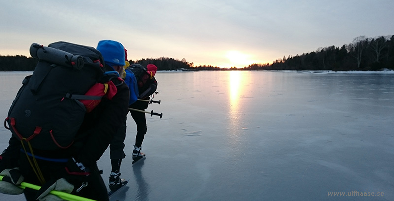 Ice skating in the Stockholm archipelago, Singöfjärden and Galtfjärden.