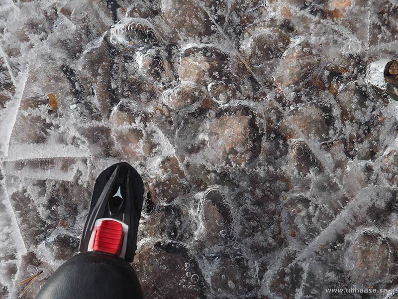 Ice skating on lake Siljan